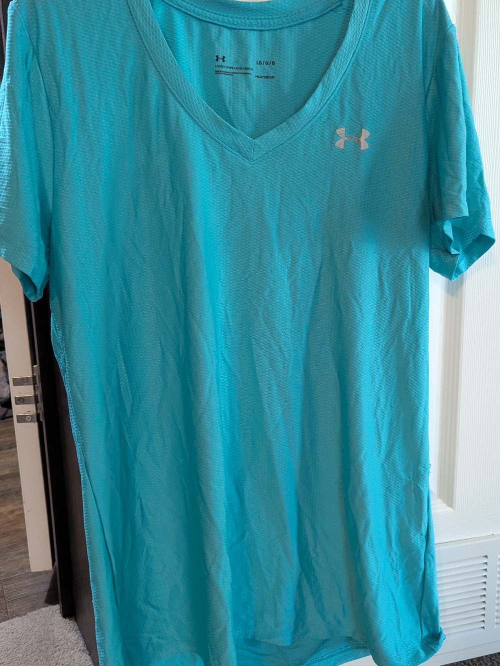 Under Armour Women's Teal V-Neck Active Tee